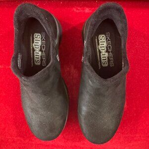 Skechers Relaxed fit Easy Going SLIP-IN Modern Hour  with Air-cooled Memory Foam